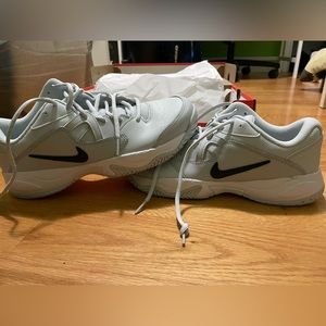 Tennis Sneakers